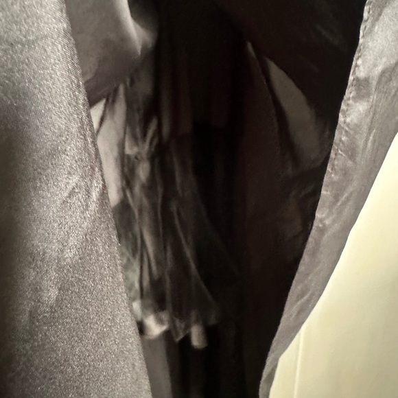 Vera Wang Women's Metallic Embroidered Mock Neck High Low Dress Size 14 - Picture 12 of 14